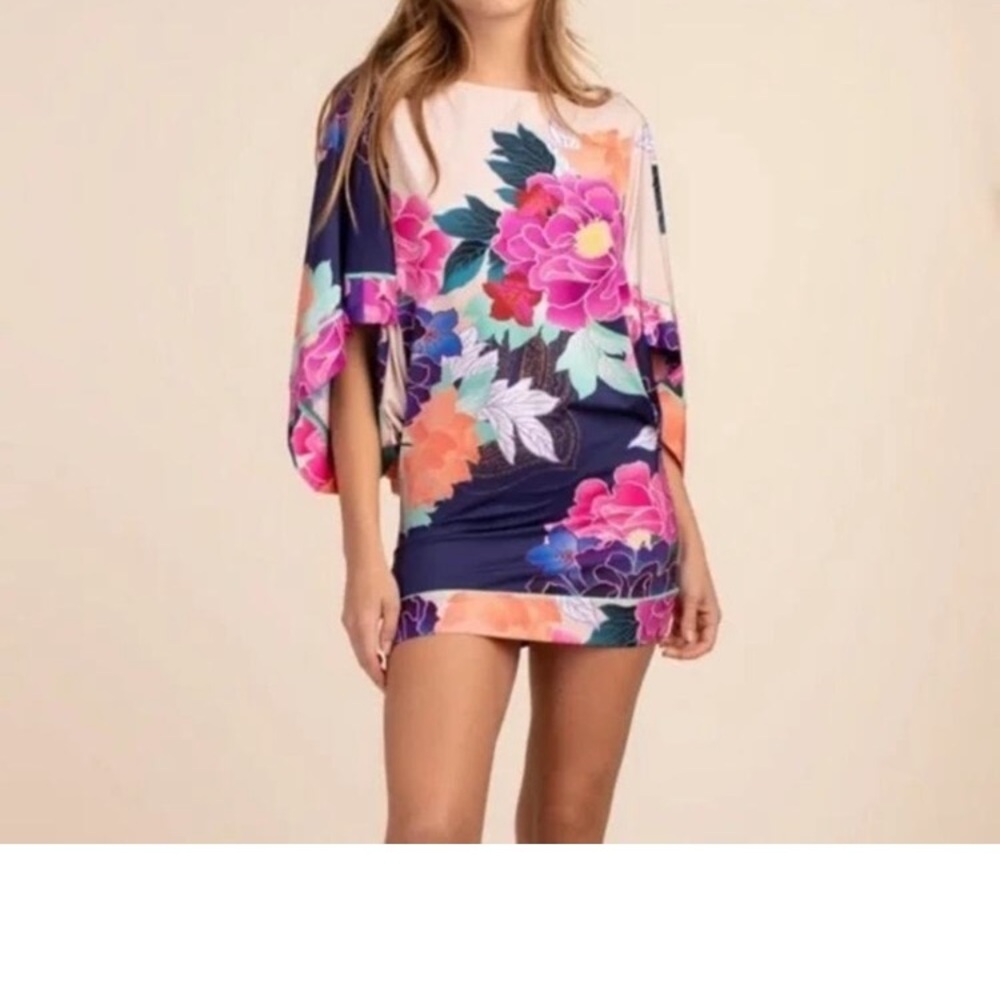 Trina Turk tunic,size L